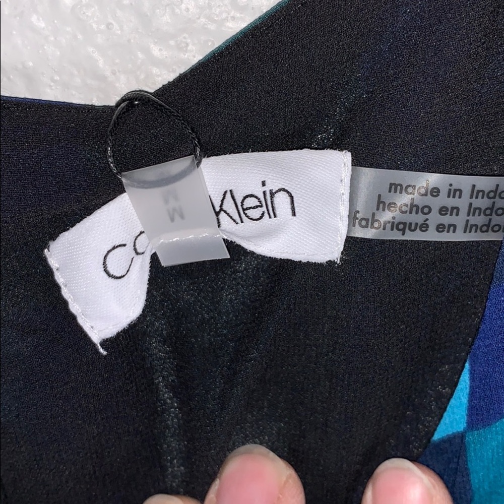 Calvin Klein top - Picture 4 of 4